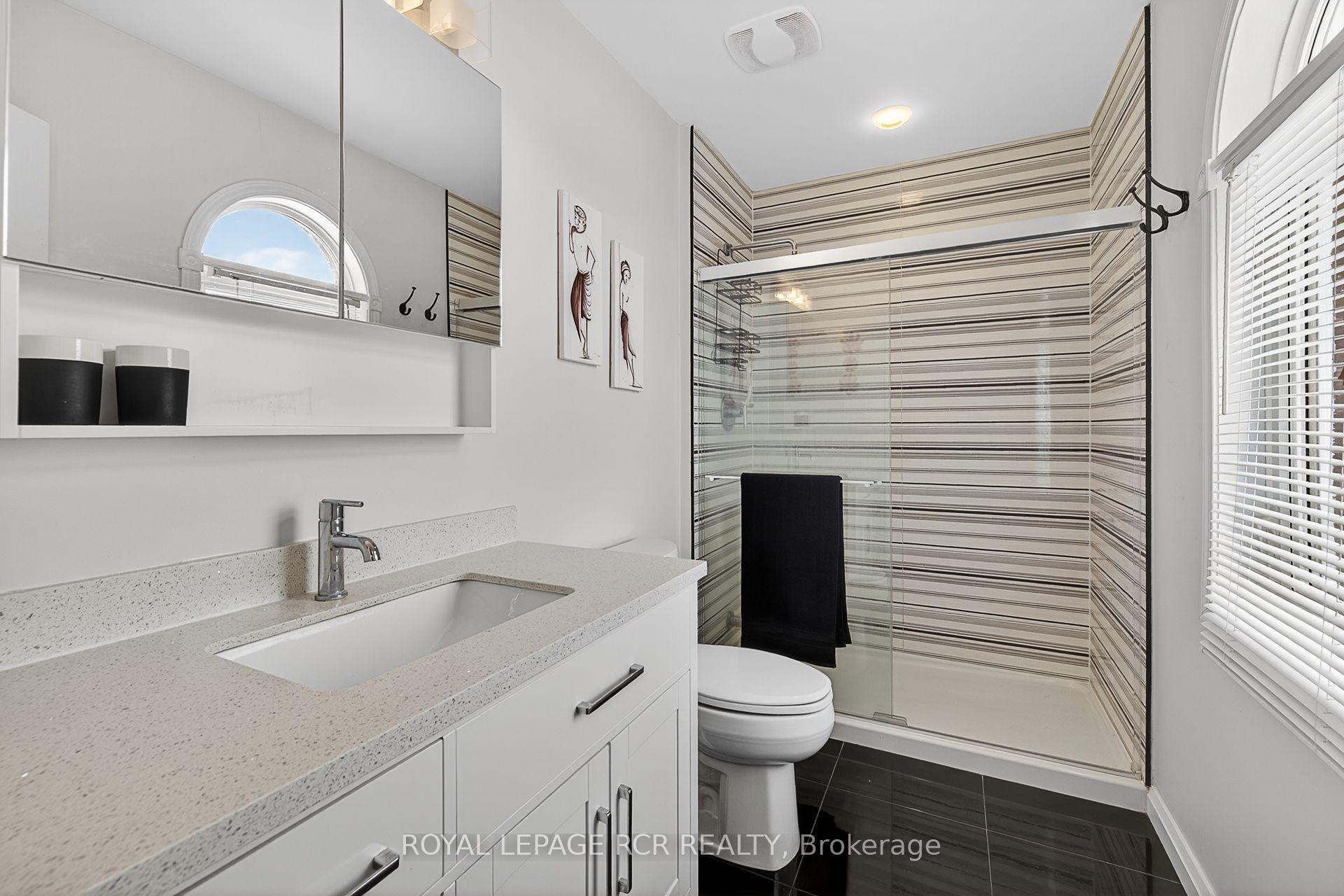 Photo 25 of 57 Bolster Lane, Uxbridge — HOMEH