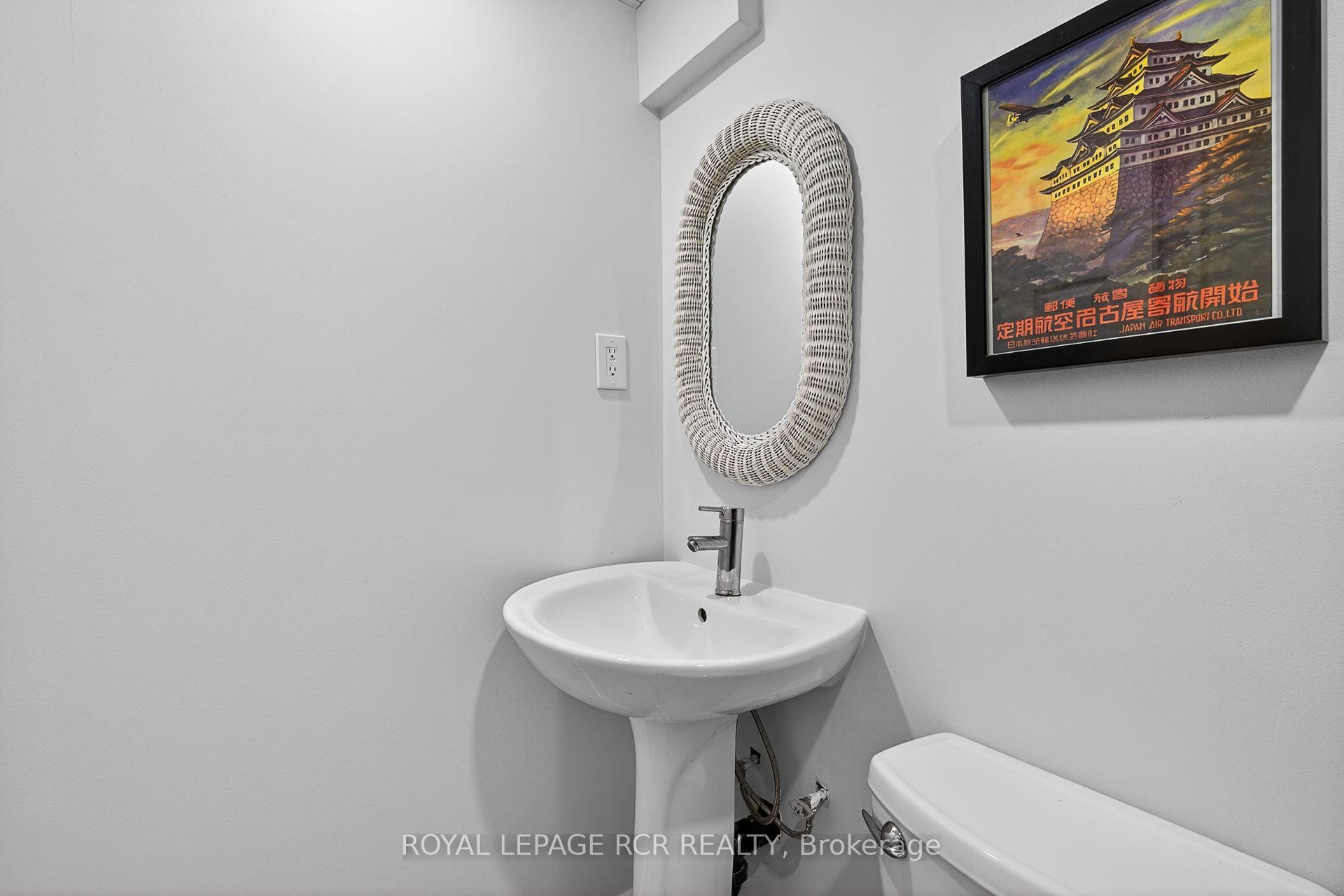 Photo 32 of 57 Bolster Lane, Uxbridge — HOMEH