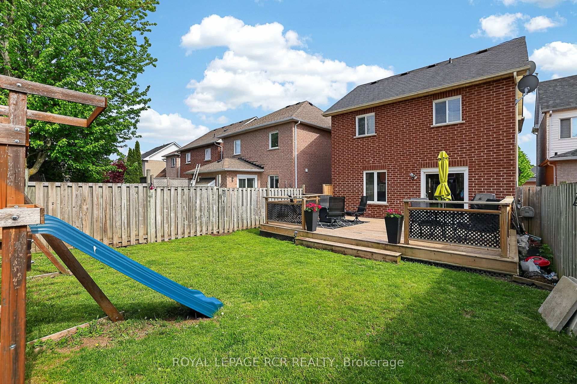Photo 39 of 57 Bolster Lane, Uxbridge — HOMEH