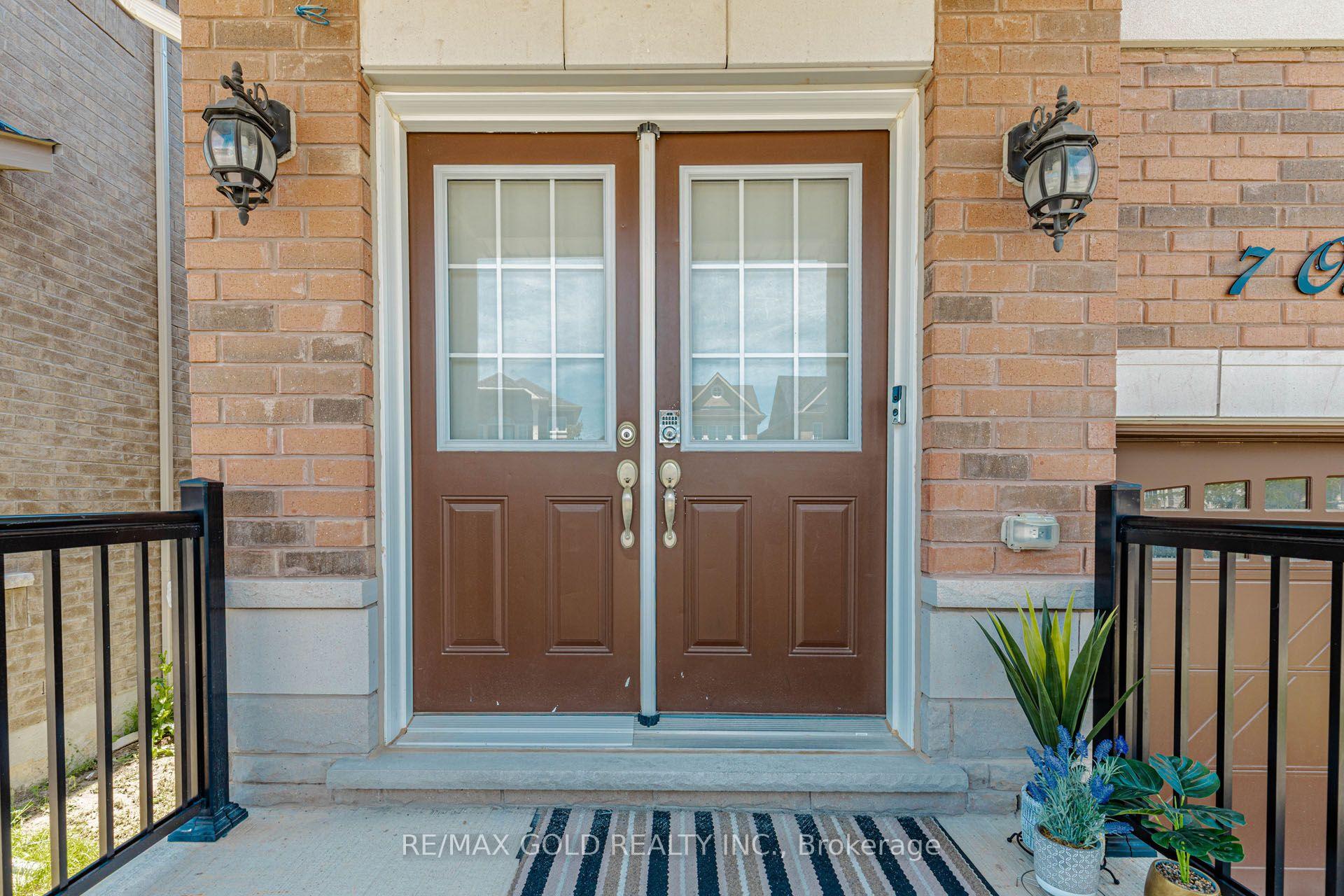 Photo 4 of 7 Overstone Road, Halton Hills, Georgetown — HOMEH