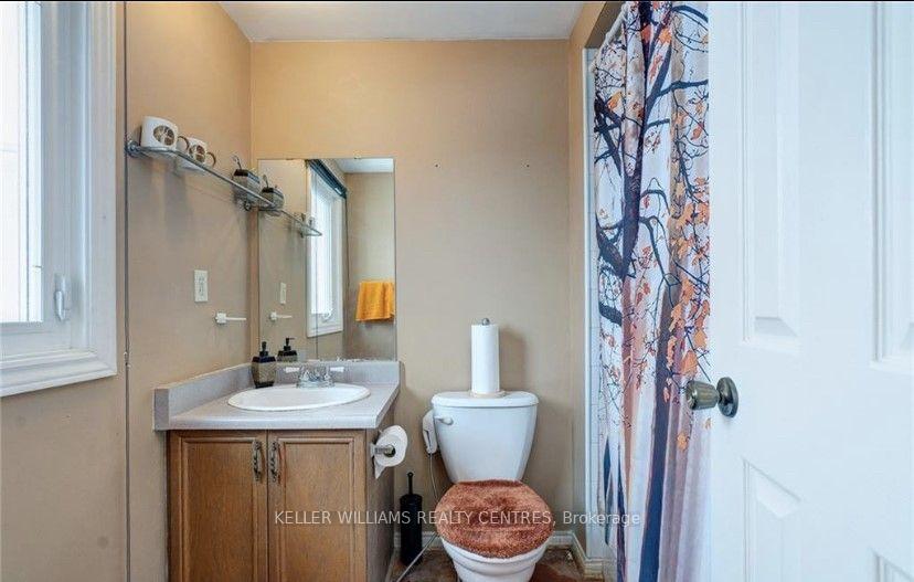 Photo 10 of 21 Delaney Crescent, Barrie, Northwest — HOMEH