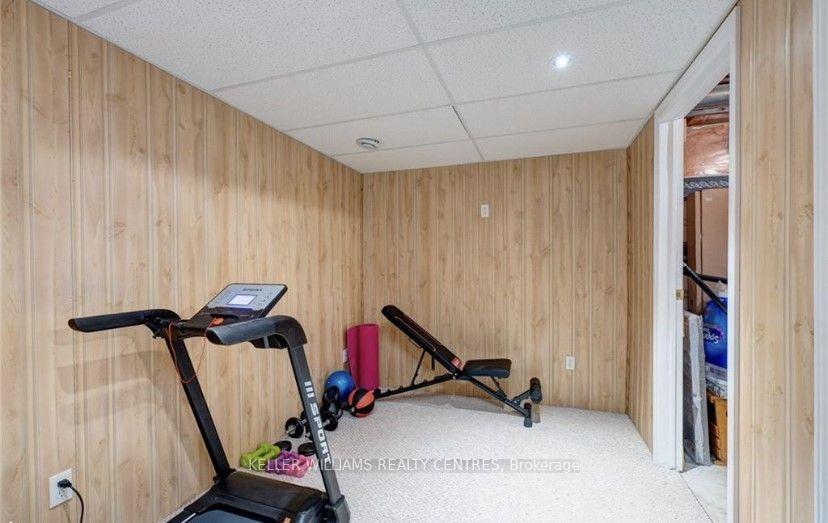 Photo 17 of 21 Delaney Crescent, Barrie, Northwest — HOMEH