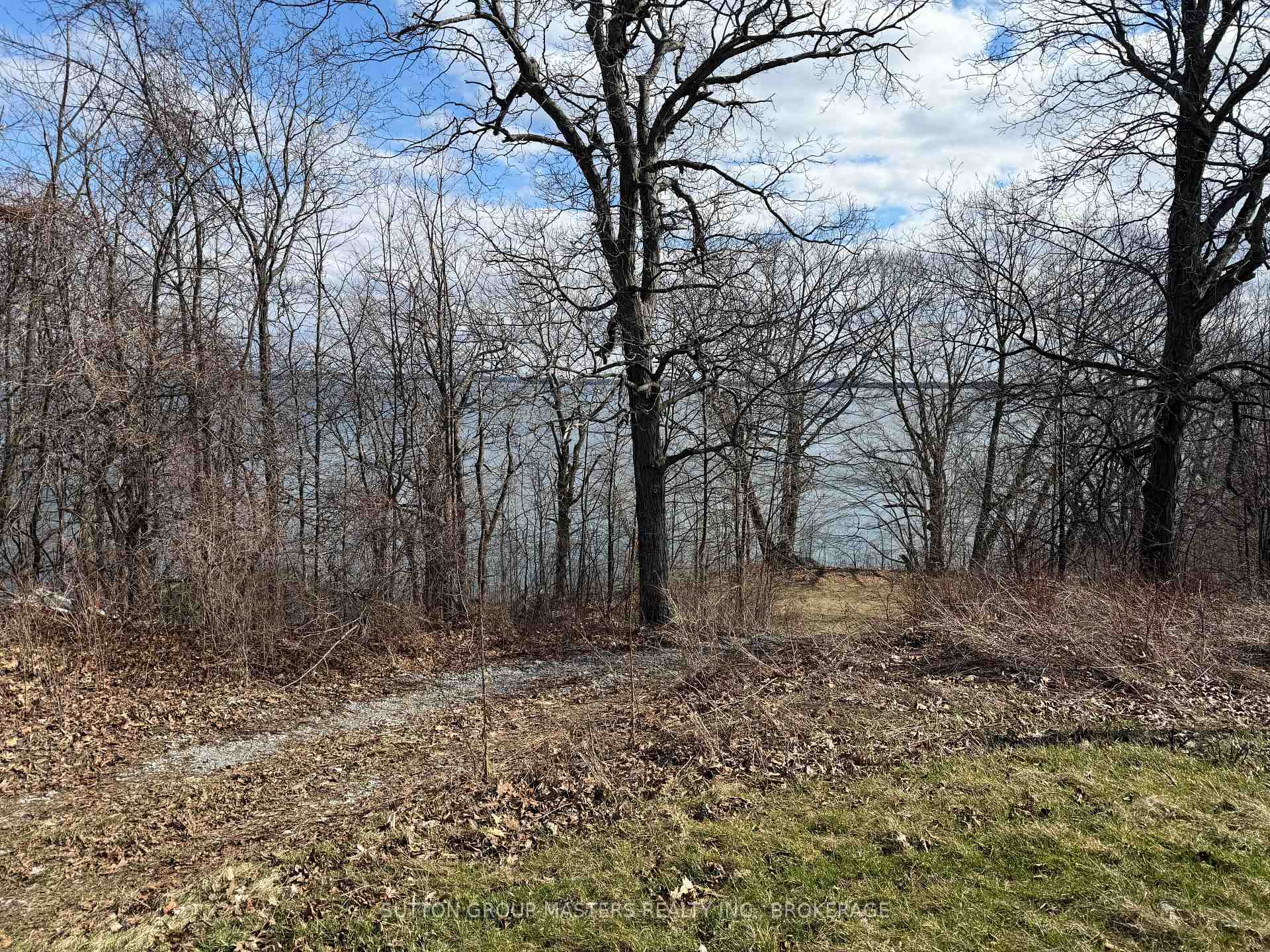 Photo 17 of 2458 Howe Island Drive, Frontenac Islands, Howe Island — HOMEH