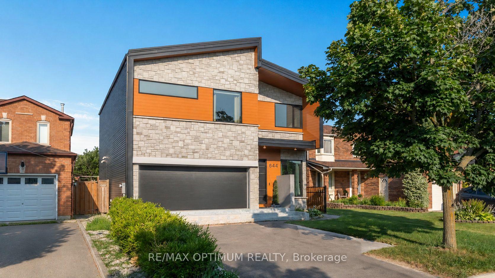 Photo 1 of 644 Roselaire Trail, Mississauga, Hurontario — HOMEH