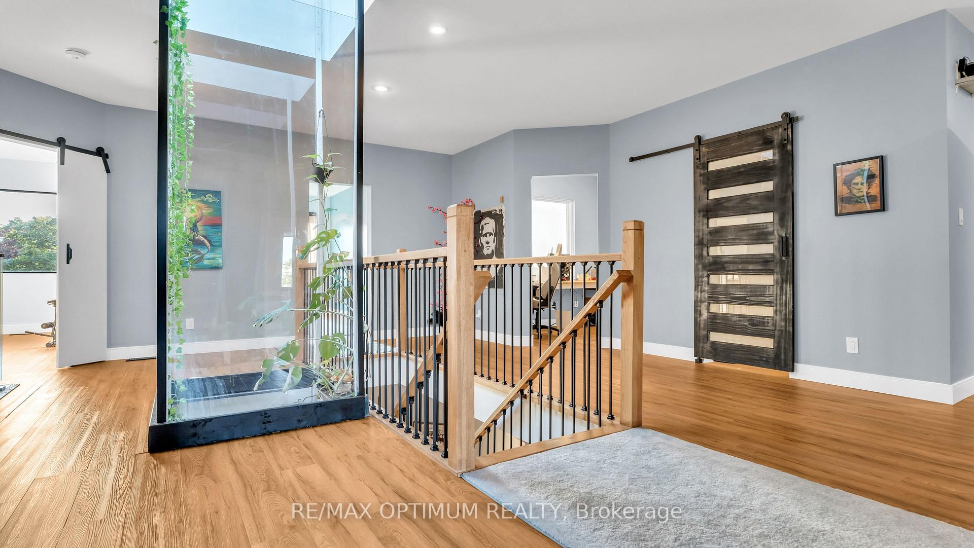 Photo 25 of 644 Roselaire Trail, Mississauga, Hurontario — HOMEH