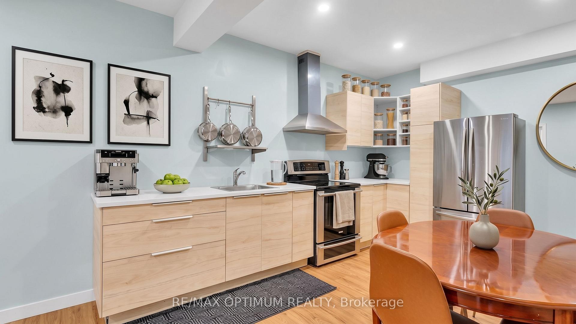 Photo 38 of 644 Roselaire Trail, Mississauga, Hurontario — HOMEH