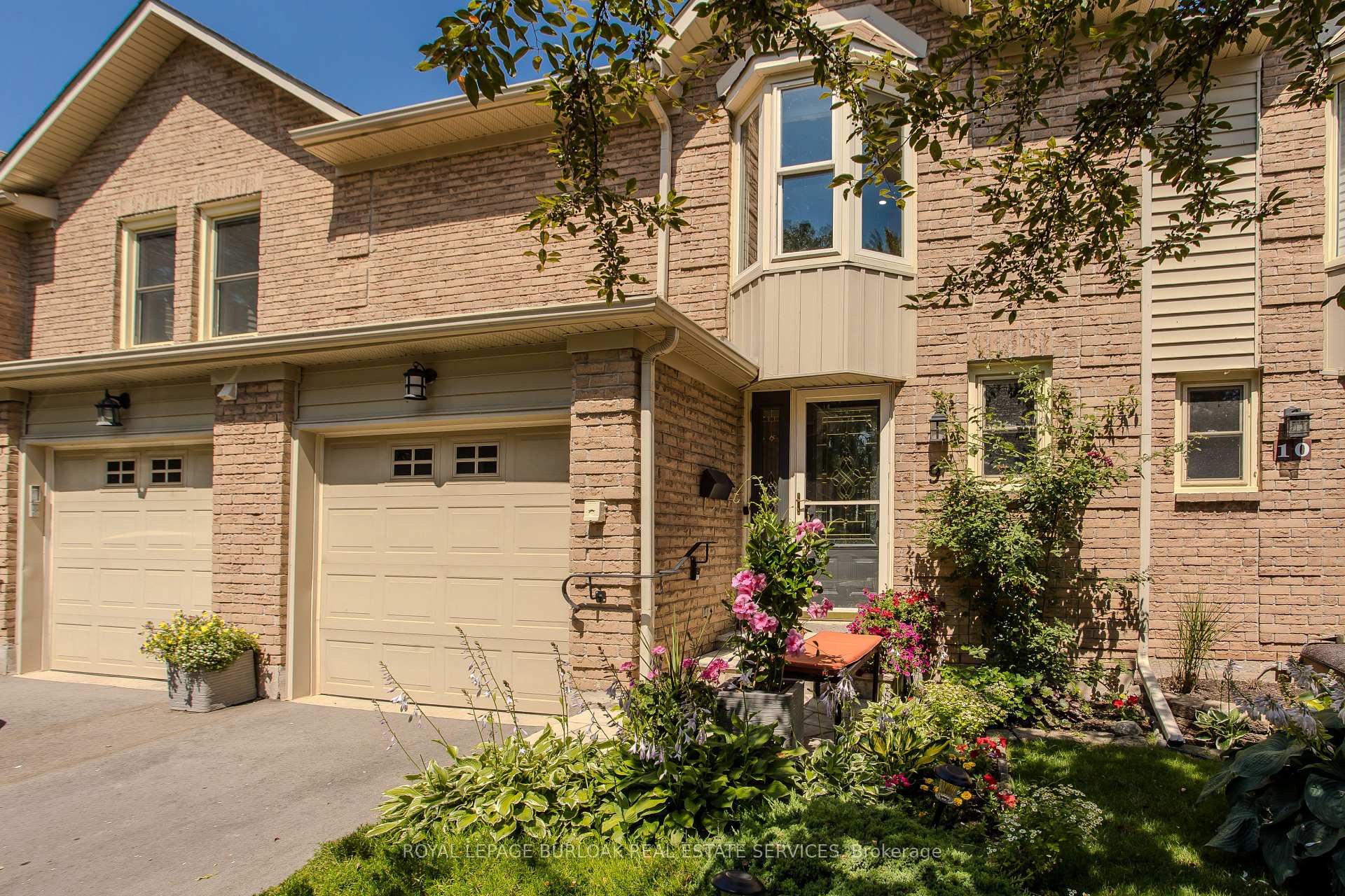 Photo 1 of Unit 9, 5411 Lakeshore Road, Burlington, Appleby — HOMEH