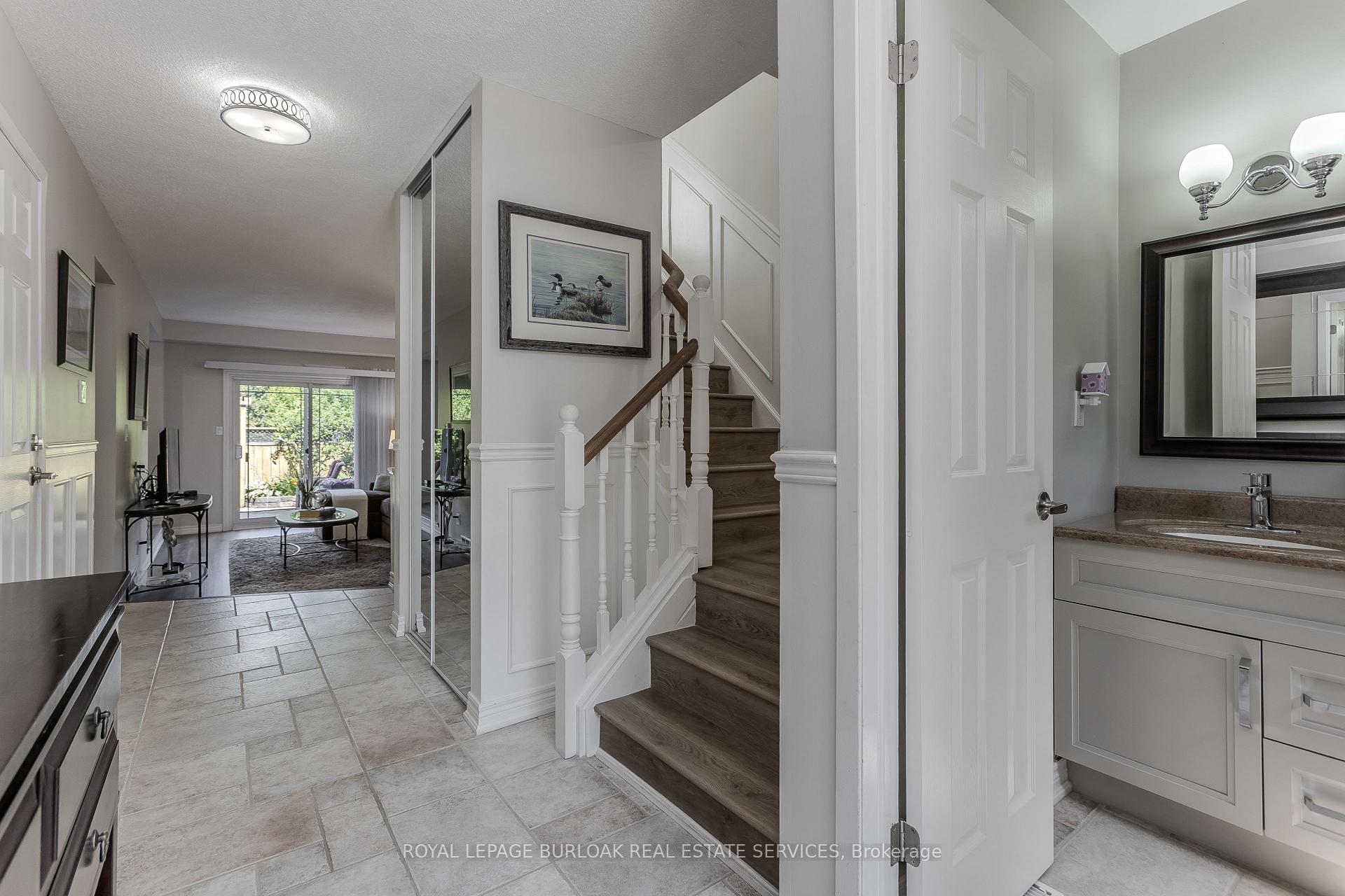Photo 7 of Unit 9, 5411 Lakeshore Road, Burlington, Appleby — HOMEH