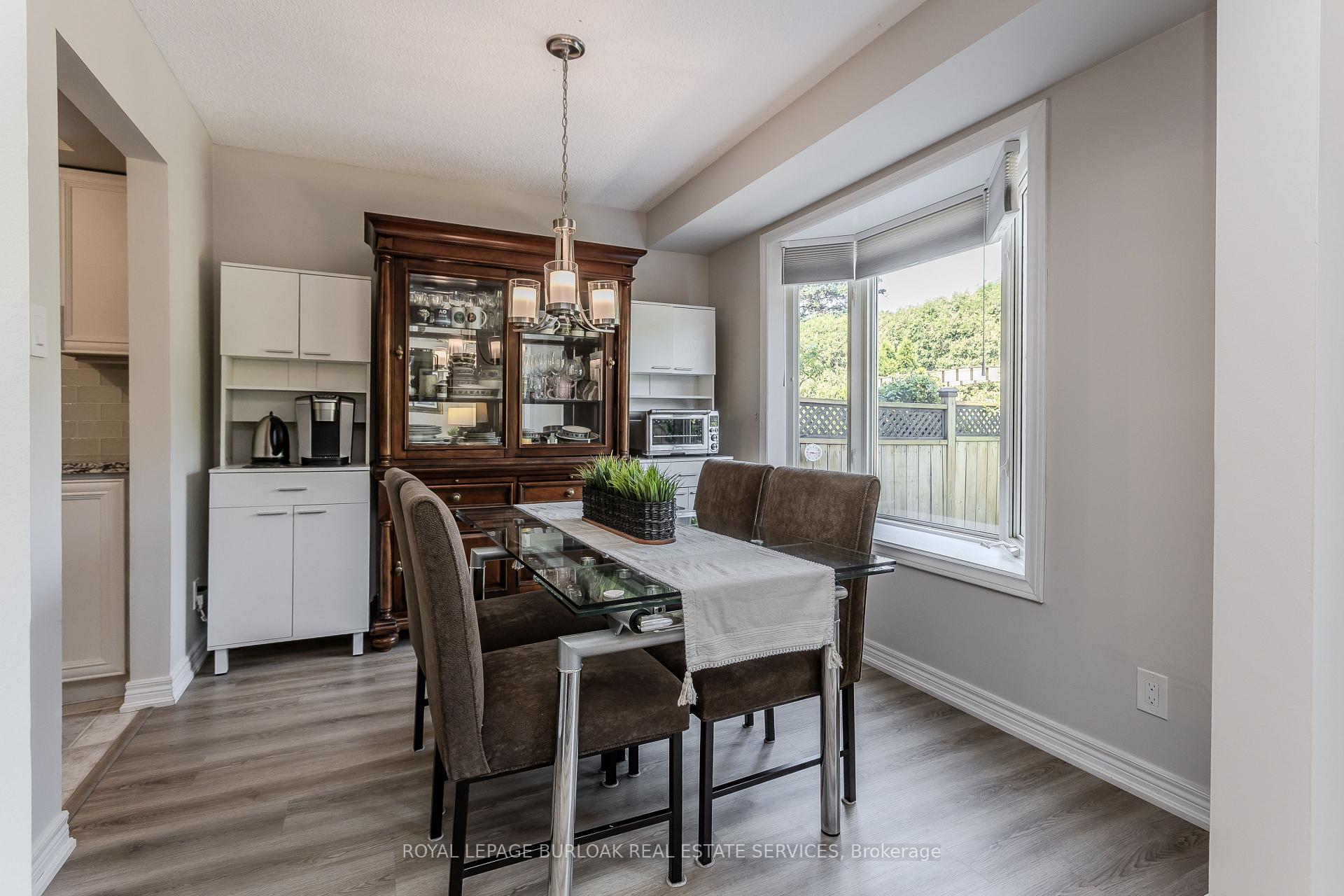 Photo 13 of Unit 9, 5411 Lakeshore Road, Burlington, Appleby — HOMEH