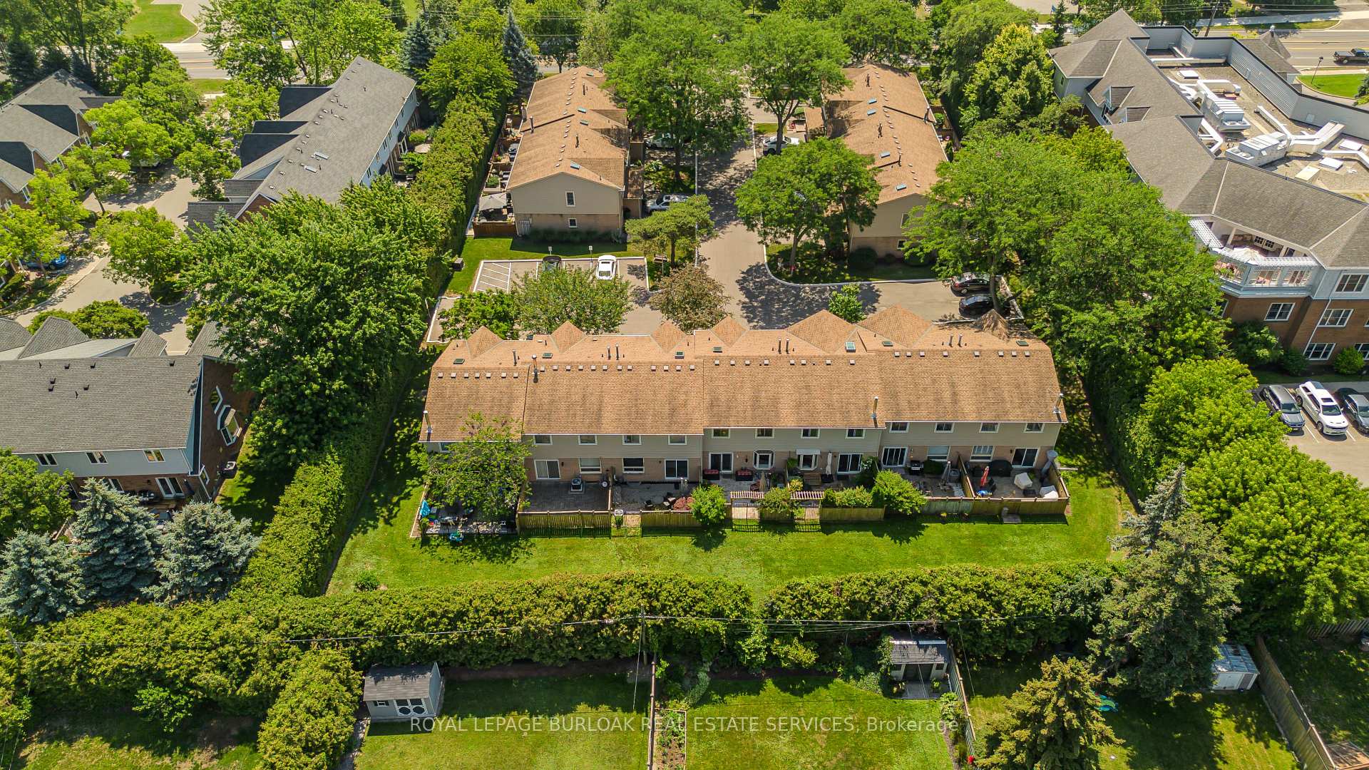 Photo 32 of Unit 9, 5411 Lakeshore Road, Burlington, Appleby — HOMEH