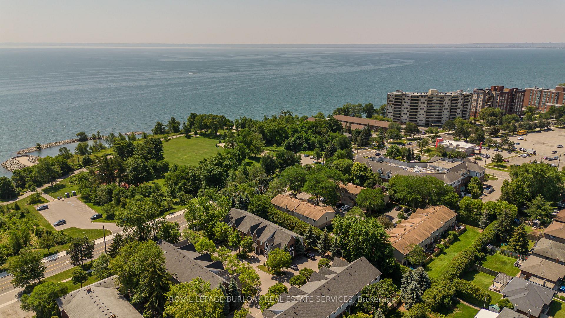 Photo 33 of Unit 9, 5411 Lakeshore Road, Burlington, Appleby — HOMEH