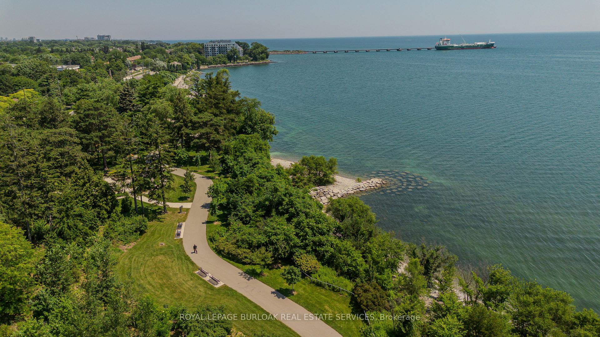 Photo 38 of Unit 9, 5411 Lakeshore Road, Burlington, Appleby — HOMEH