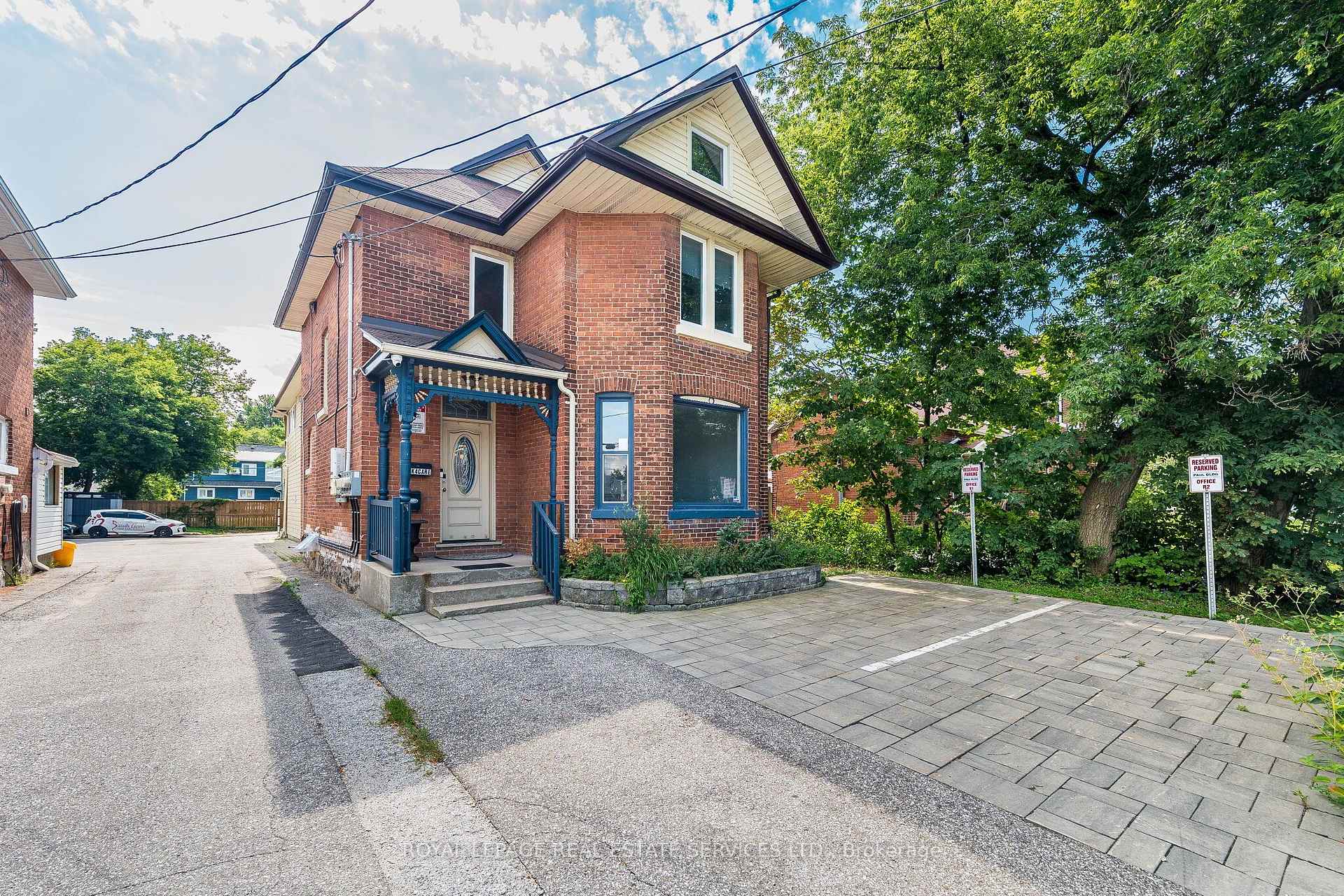 Photo 3 of 100 Essa Road, Barrie, Allandale Centre — HOMEH