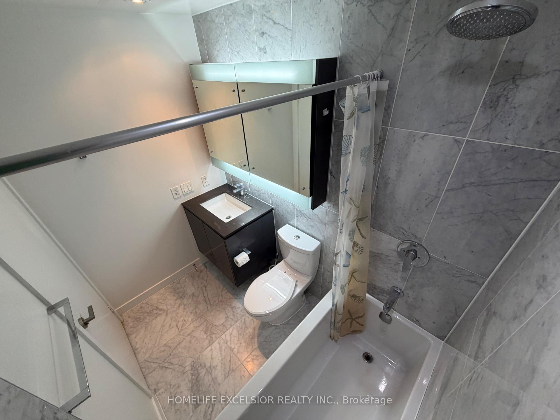 Photo 9 of Unit 712, 115 Mcmahon Drive, North York, Bayview Village — HOMEH
