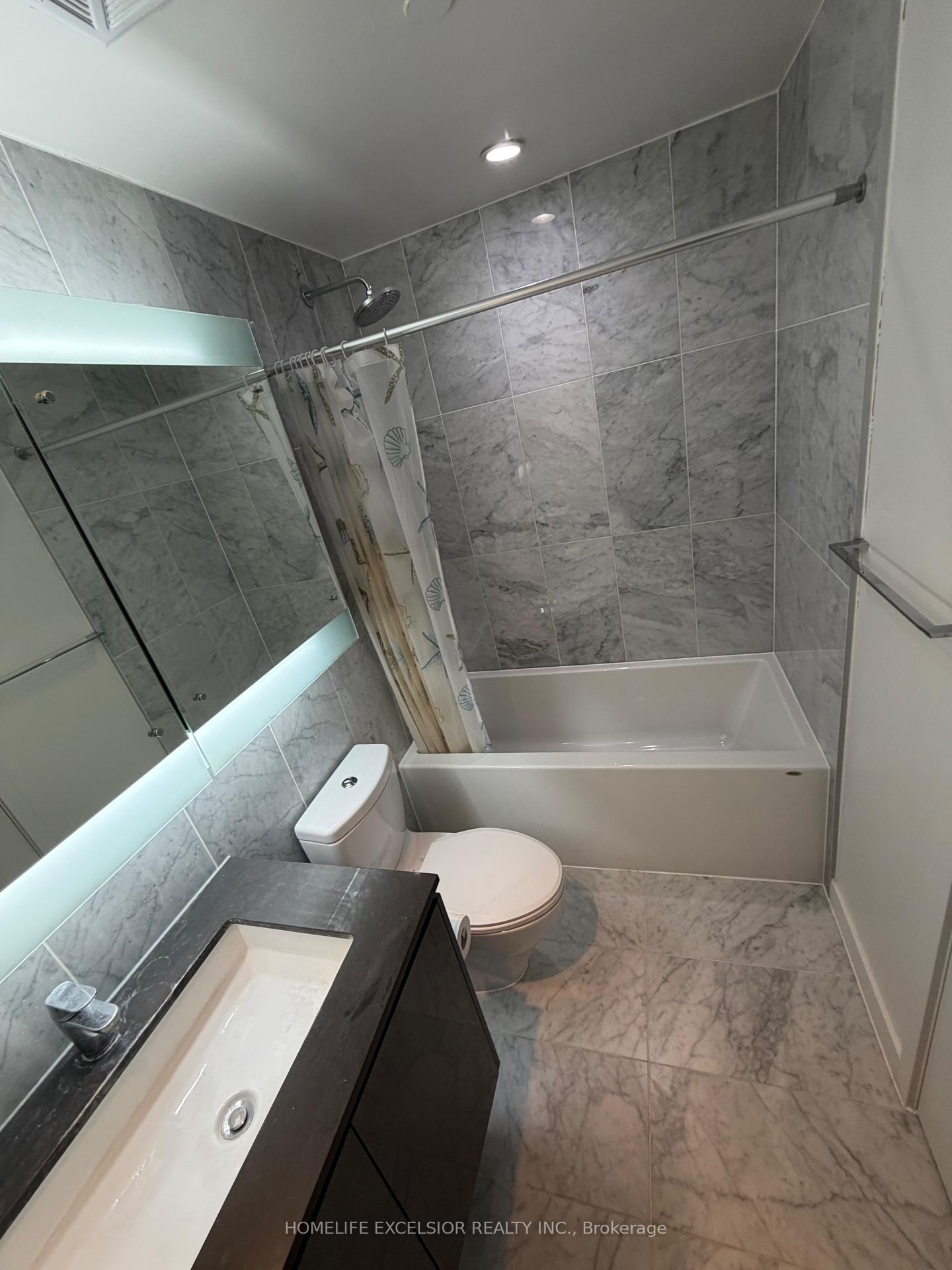 Photo 10 of Unit 712, 115 Mcmahon Drive, North York, Bayview Village — HOMEH
