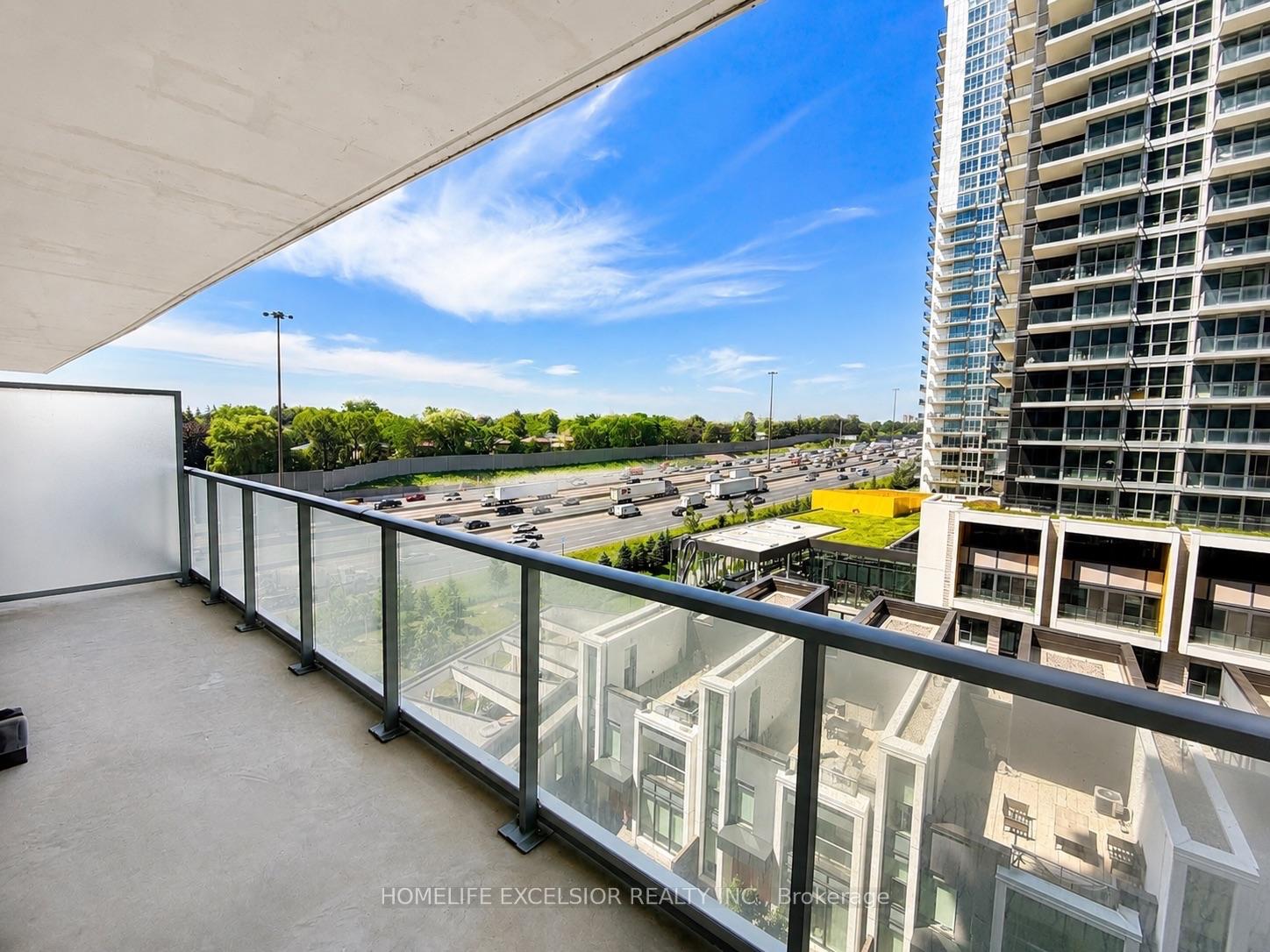 Photo 12 of Unit 712, 115 Mcmahon Drive, North York, Bayview Village — HOMEH