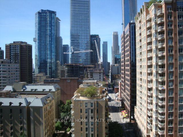 Photo 3 of Unit 1506, 28 Ted Rogers Way, Toronto, Church-Yonge Corridor — HOMEH