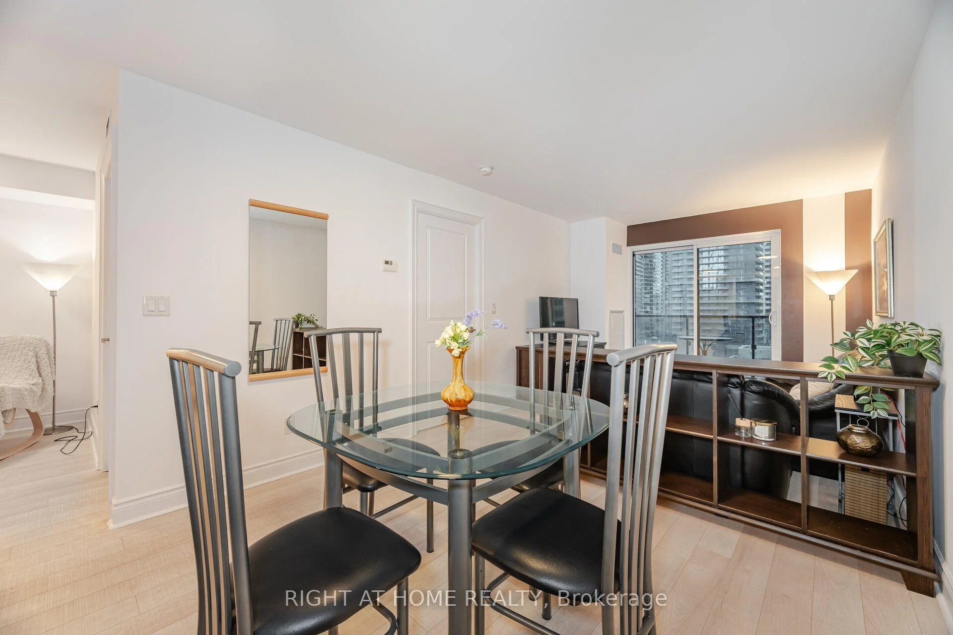 Photo 16 of Unit 1506, 28 Ted Rogers Way, Toronto, Church-Yonge Corridor — HOMEH