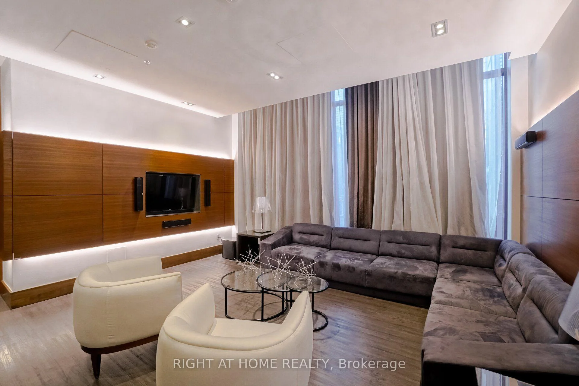 Photo 33 of Unit 1506, 28 Ted Rogers Way, Toronto, Church-Yonge Corridor — HOMEH