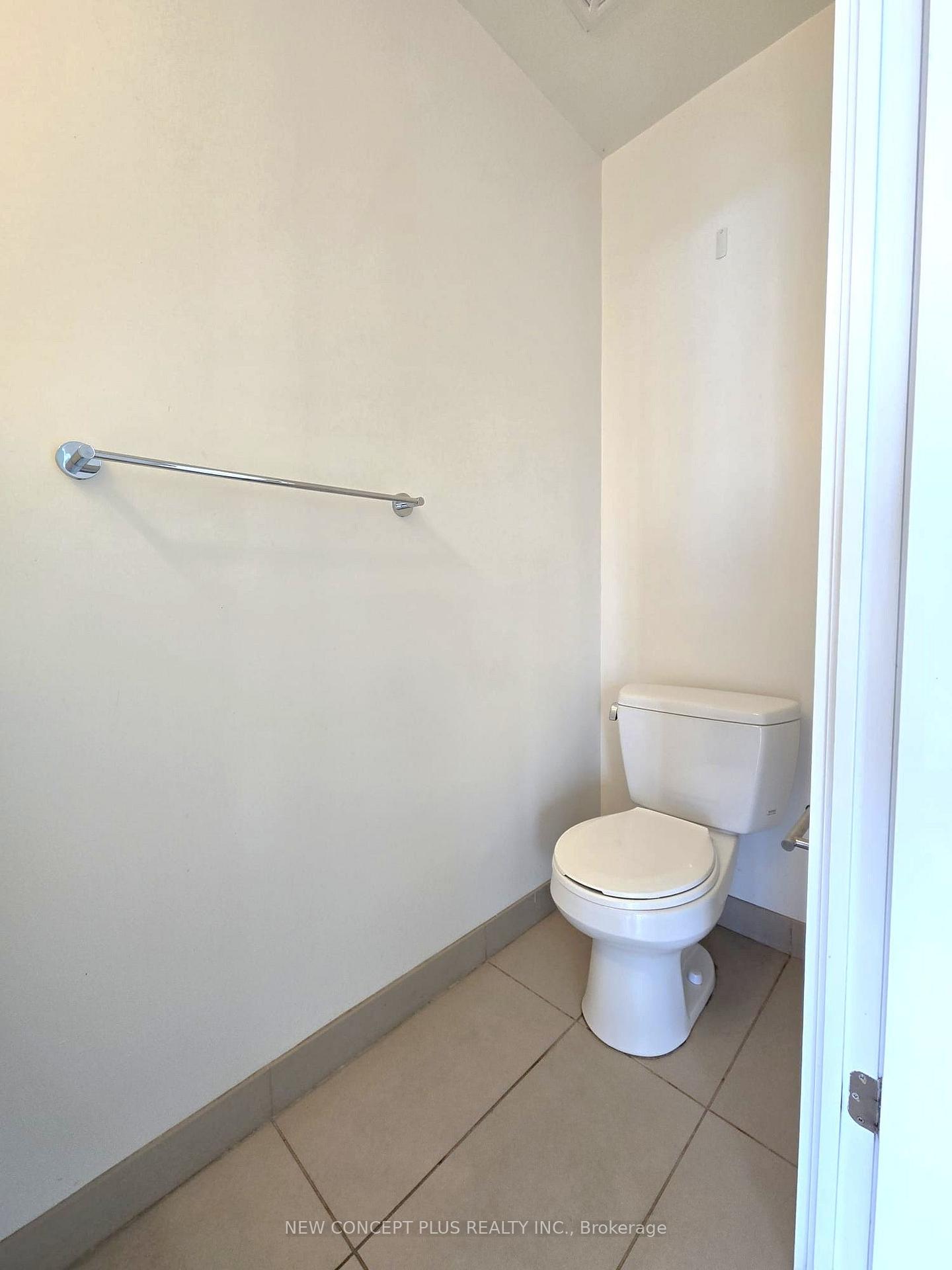 Photo 10 of Unit 2205, 105 The Queensway, Toronto, High Park-Swansea — HOMEH