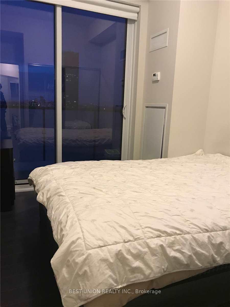 Photo 6 of Unit 3805, 65 St Mary Street E, Toronto, Bay Street Corridor — HOMEH