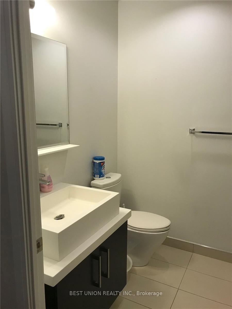 Photo 7 of Unit 3805, 65 St Mary Street E, Toronto, Bay Street Corridor — HOMEH