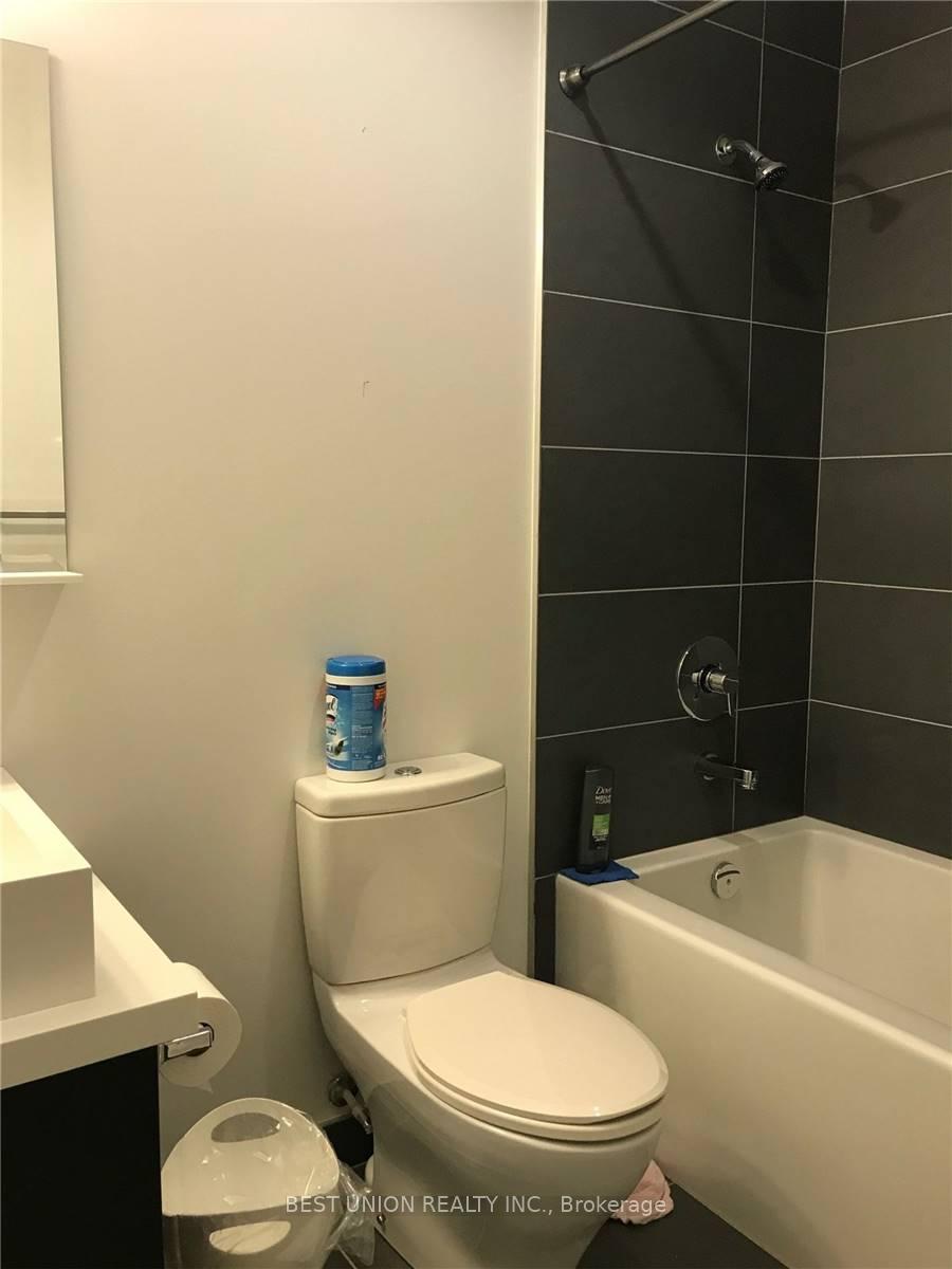 Photo 9 of Unit 3805, 65 St Mary Street E, Toronto, Bay Street Corridor — HOMEH