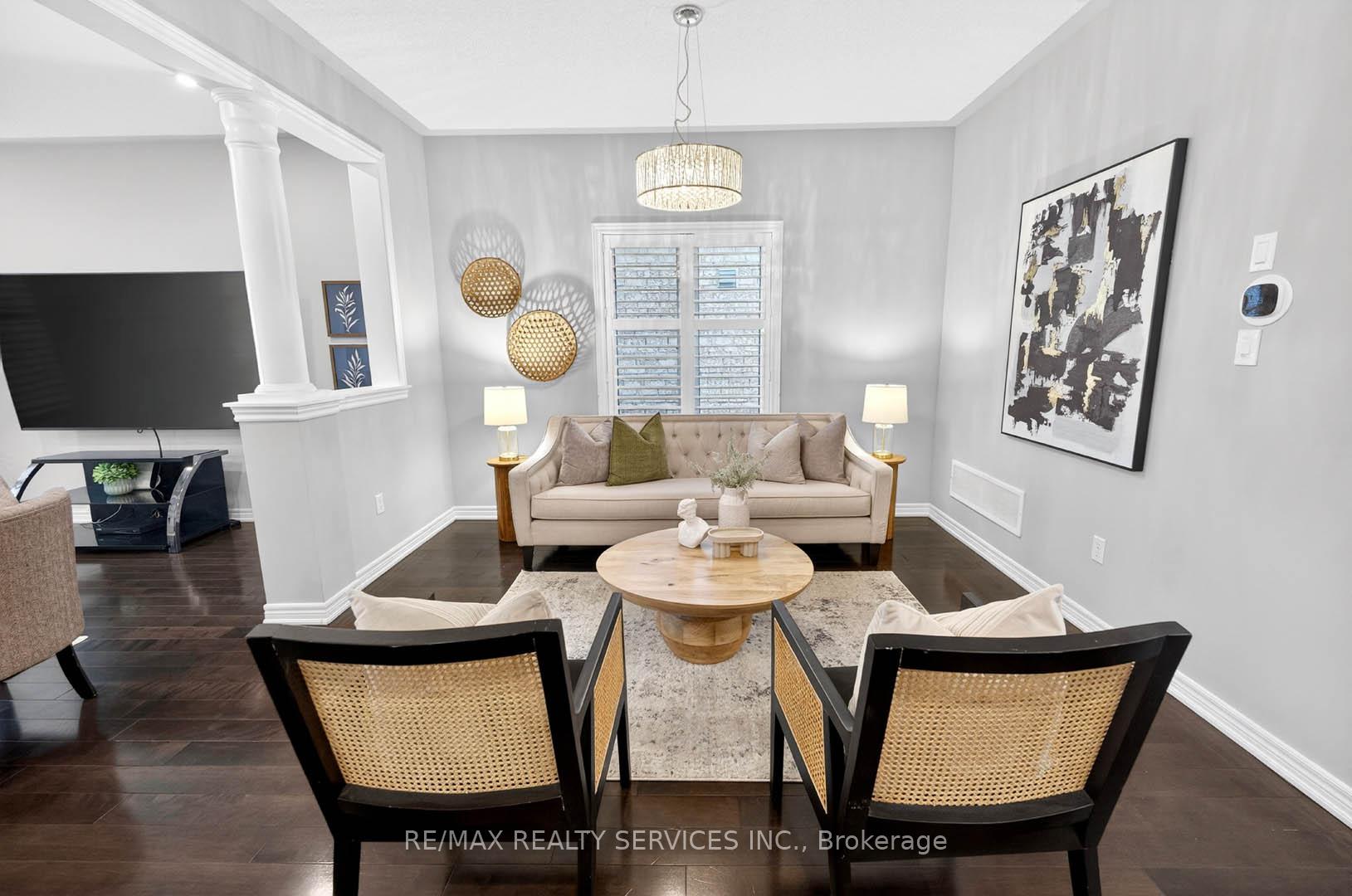 Photo 9 of 5 Pillar Road, Brampton, Bram West — HOMEH