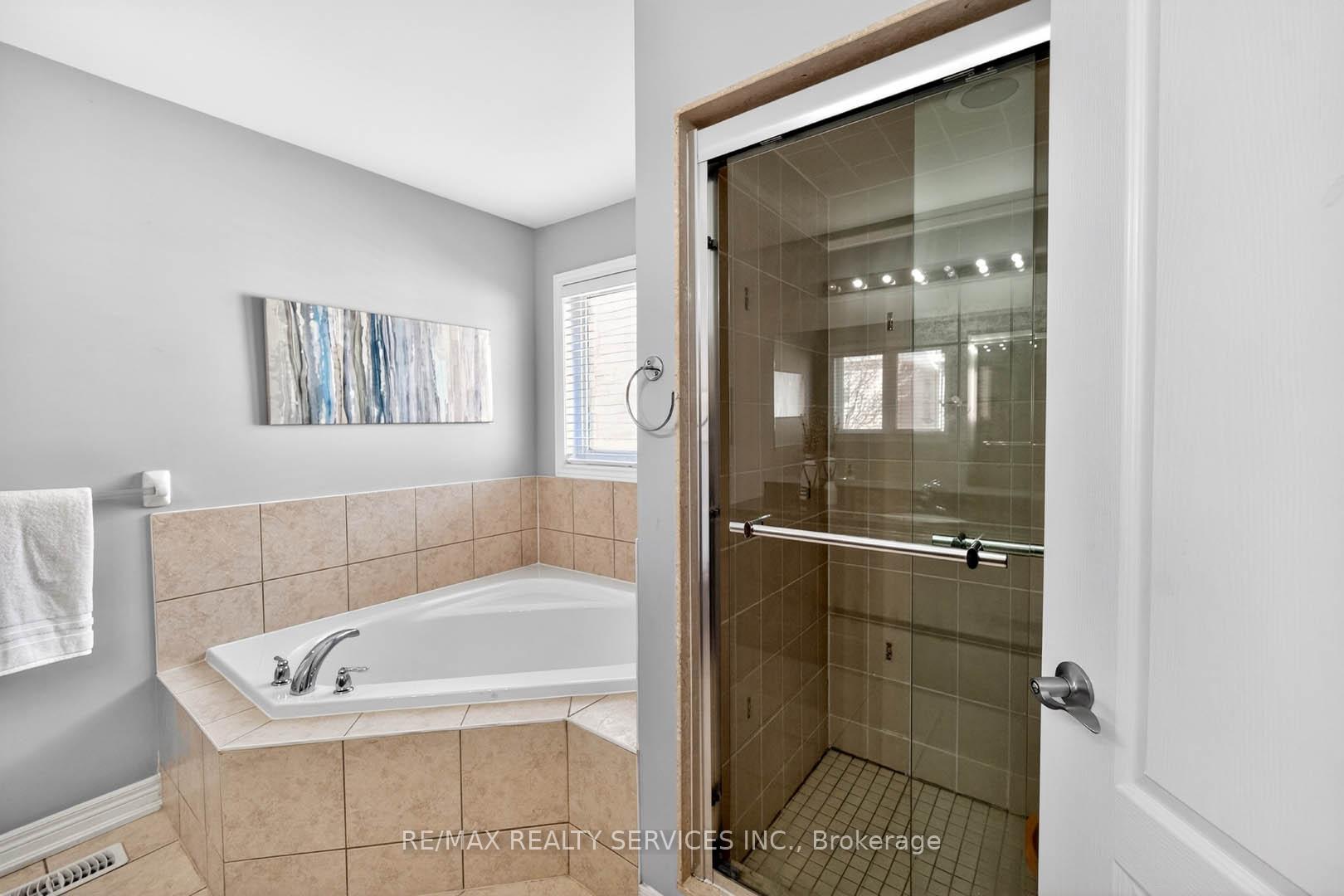 Photo 30 of 5 Pillar Road, Brampton, Bram West — HOMEH