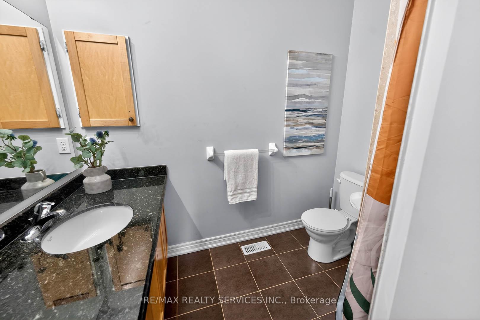 Photo 37 of 5 Pillar Road, Brampton, Bram West — HOMEH