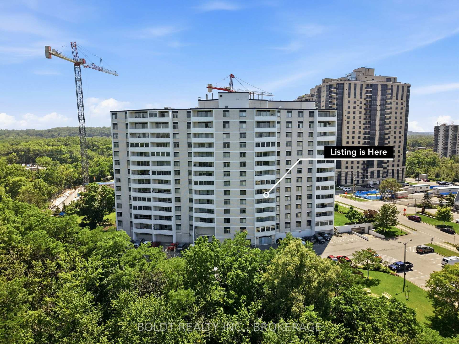 Photo 3 of Unit 504, 15 Towering Heights Boulevard, St. Catharines, Glendale/Glenridge — HOMEH