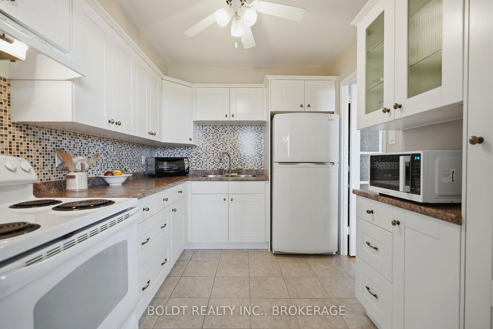Photo 18 of Unit 504, 15 Towering Heights Boulevard, St. Catharines, Glendale/Glenridge — HOMEH