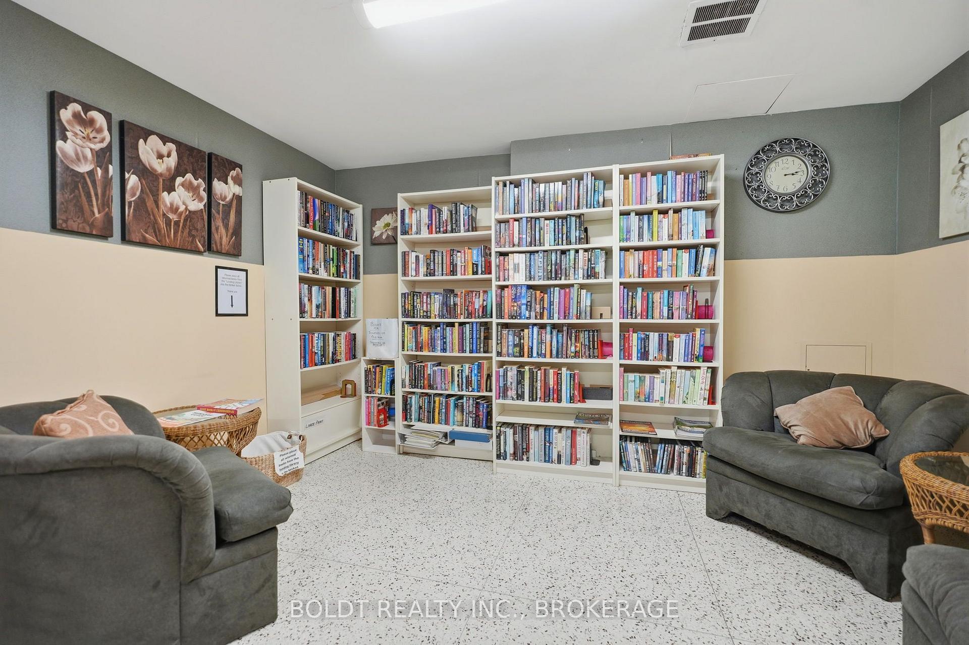 Photo 43 of Unit 504, 15 Towering Heights Boulevard, St. Catharines, Glendale/Glenridge — HOMEH