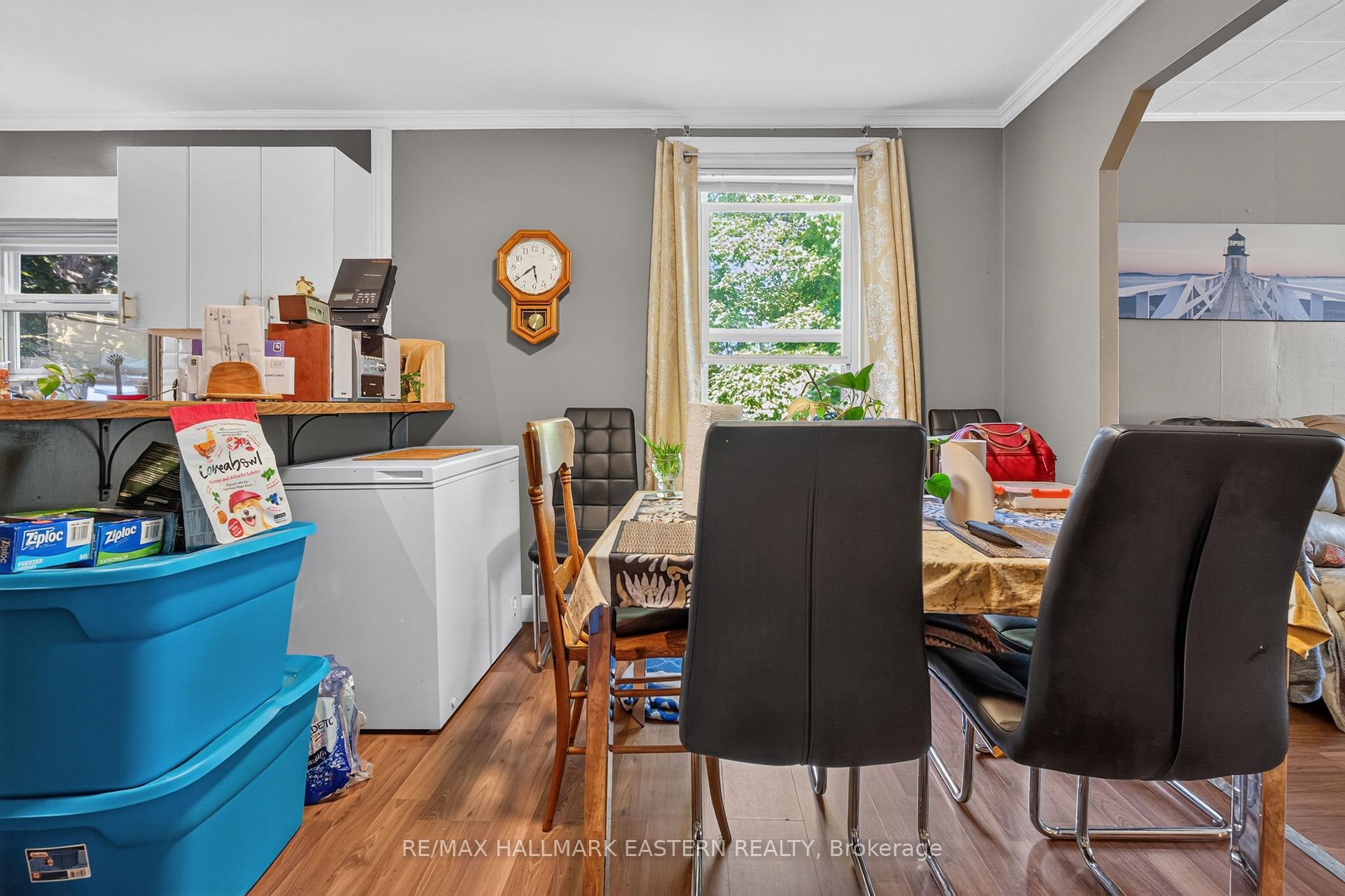 Photo 16 of 714 Chamberlain Street, Peterborough, Ashburnham Ward 4 — HOMEH