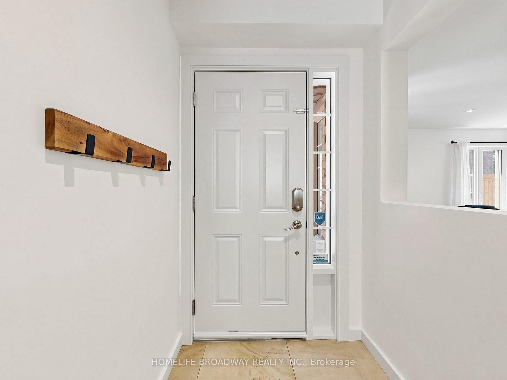 Photo 19 of 1118 Gossamer Drive, Pickering, Liverpool — HOMEH