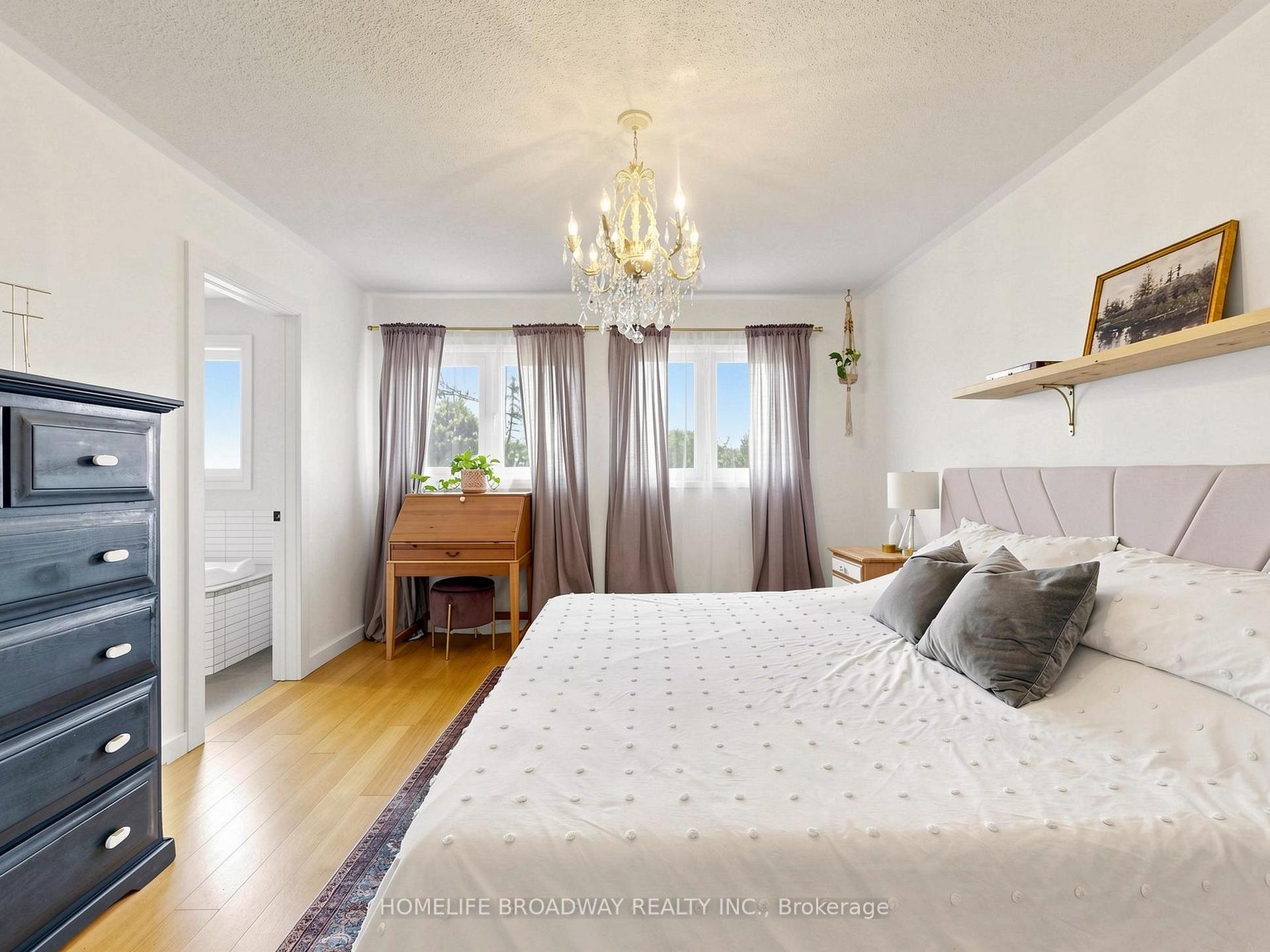 Photo 25 of 1118 Gossamer Drive, Pickering, Liverpool — HOMEH