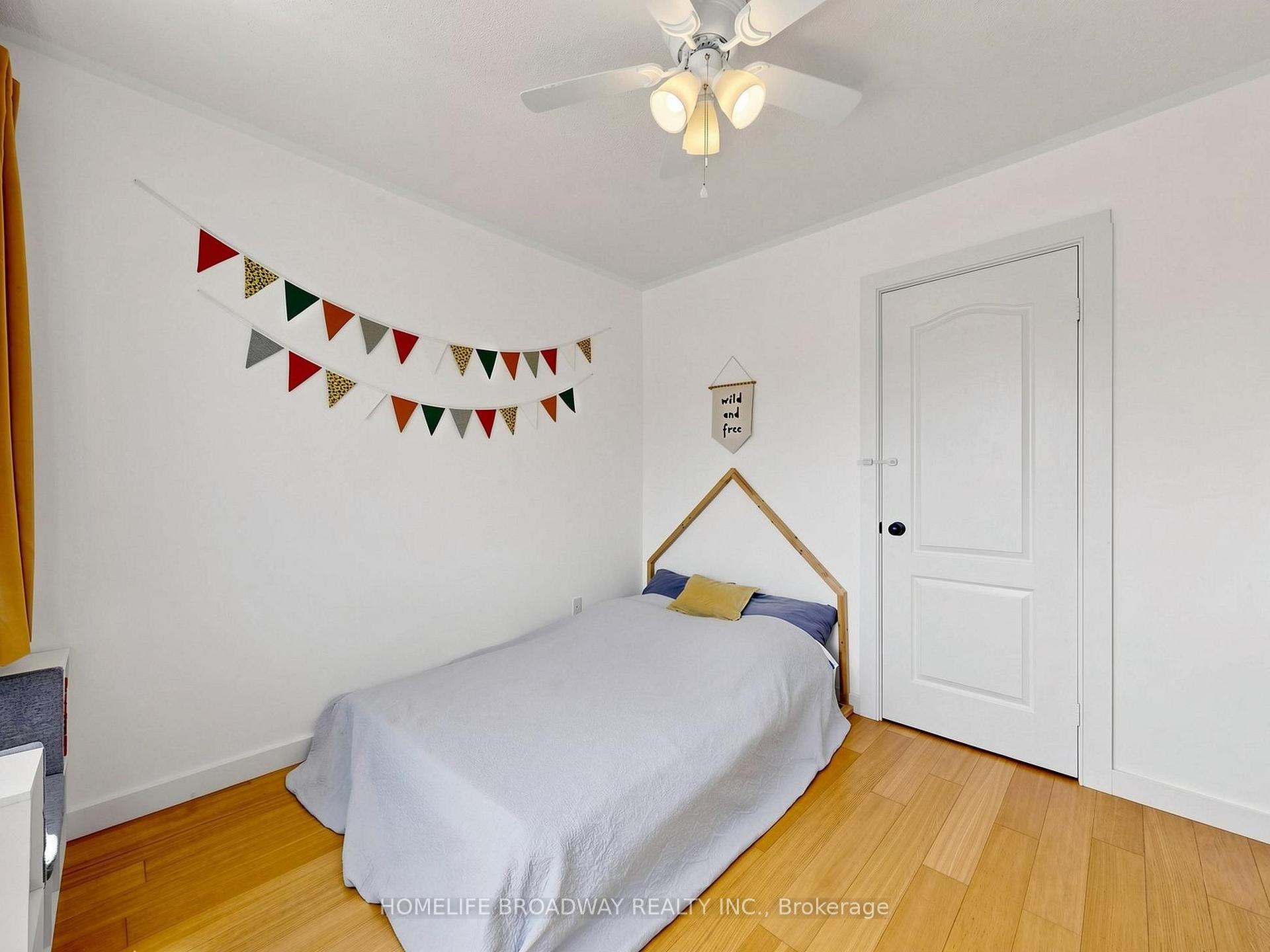 Photo 34 of 1118 Gossamer Drive, Pickering, Liverpool — HOMEH