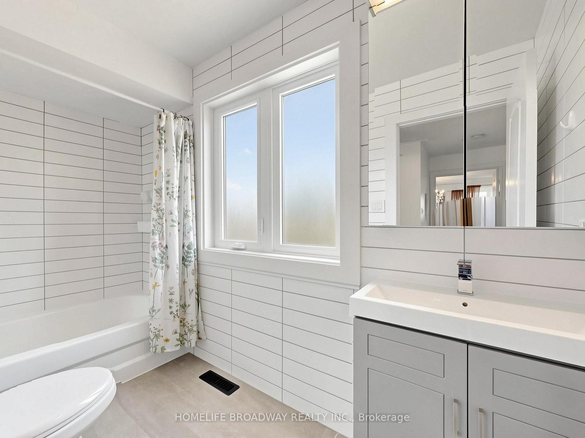 Photo 36 of 1118 Gossamer Drive, Pickering, Liverpool — HOMEH