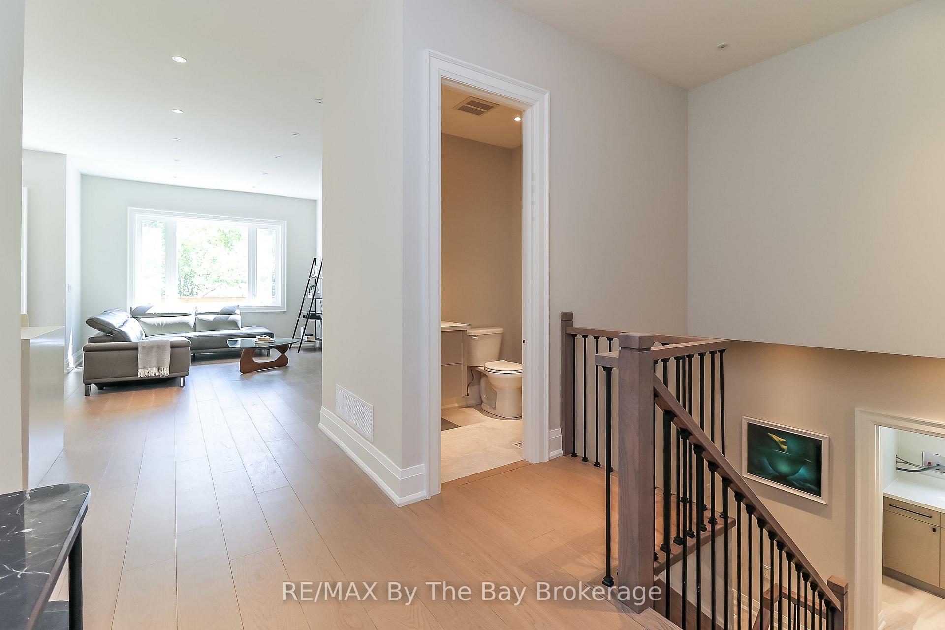 Photo 12 of 35 48TH Street N, Wasaga Beach — HOMEH