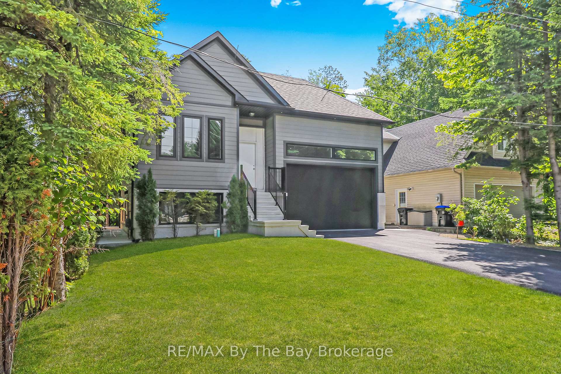 Photo 19 of 35 48TH Street N, Wasaga Beach — HOMEH
