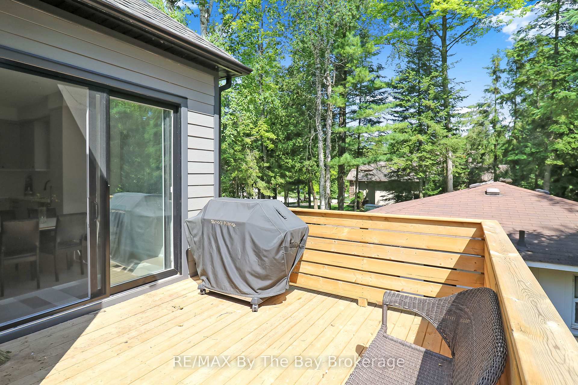 Photo 29 of 35 48TH Street N, Wasaga Beach — HOMEH