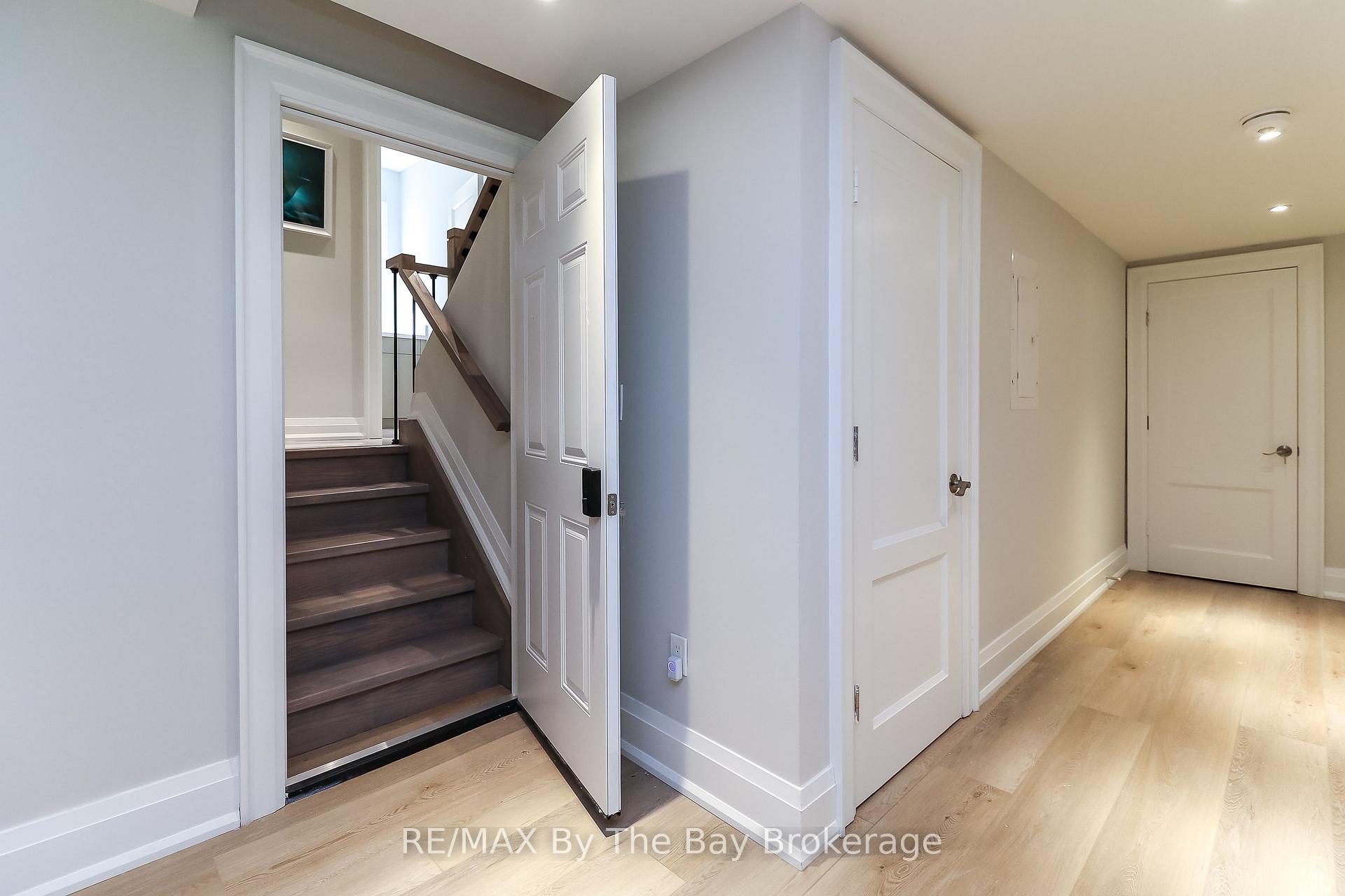 Photo 42 of 35 48TH Street N, Wasaga Beach — HOMEH