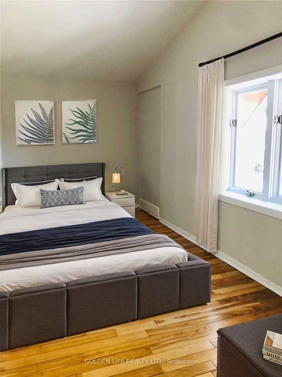 Photo 2 of Unit Upper, 27 Rivercourt Boulevard, Toronto, East York — HOMEH