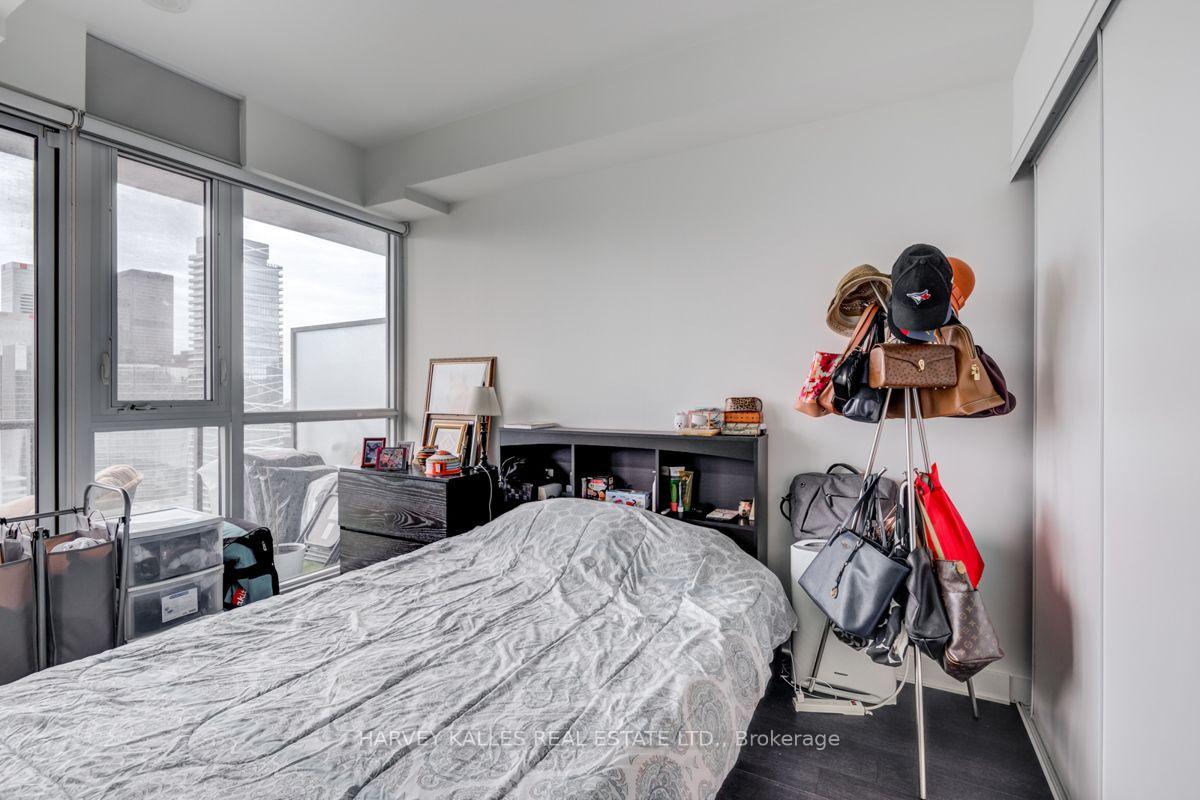 Photo 14 of Unit 2706, 290 Adelaide Street W, Toronto, Waterfront Communities — HOMEH