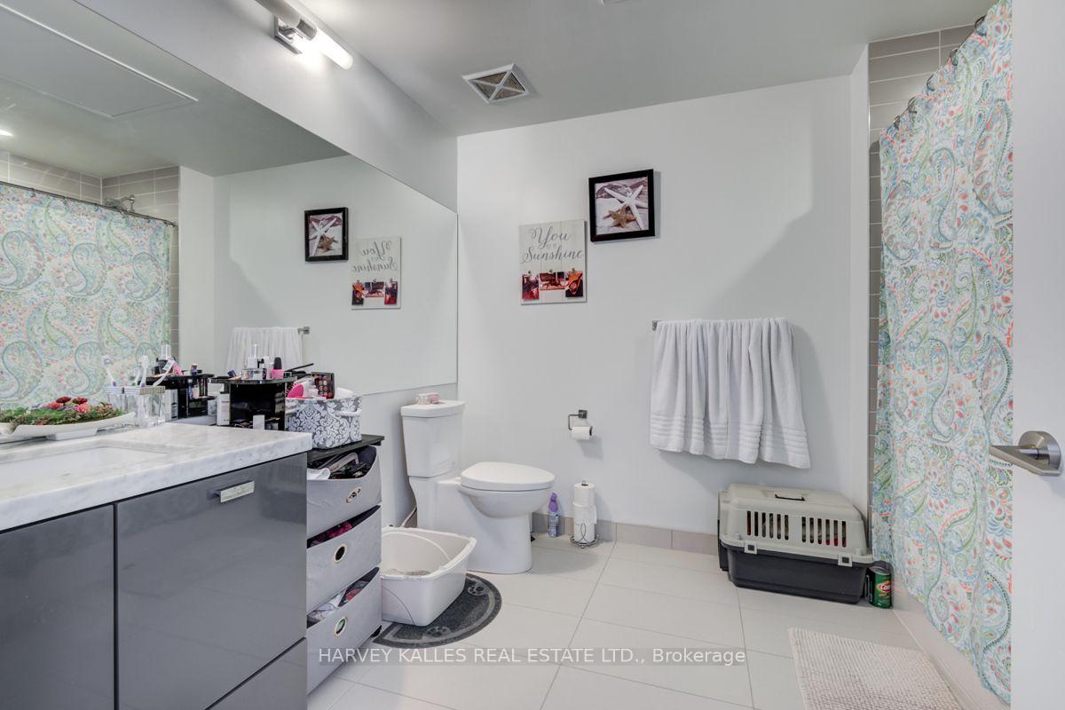 Photo 18 of Unit 2706, 290 Adelaide Street W, Toronto, Waterfront Communities — HOMEH
