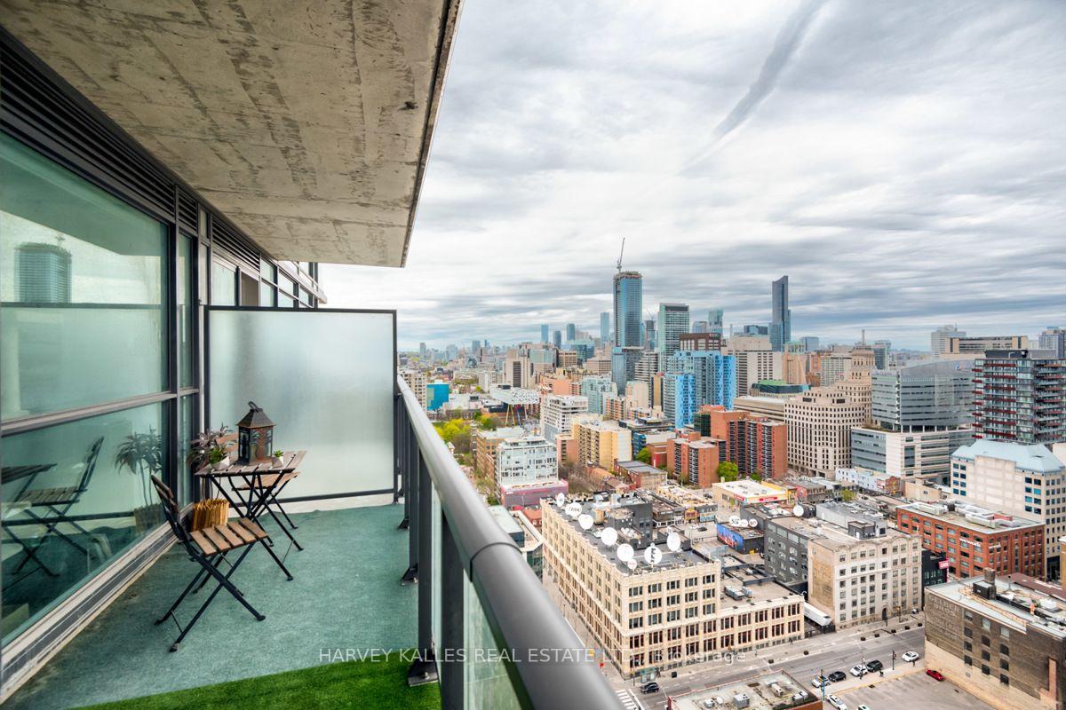 Photo 19 of Unit 2706, 290 Adelaide Street W, Toronto, Waterfront Communities — HOMEH