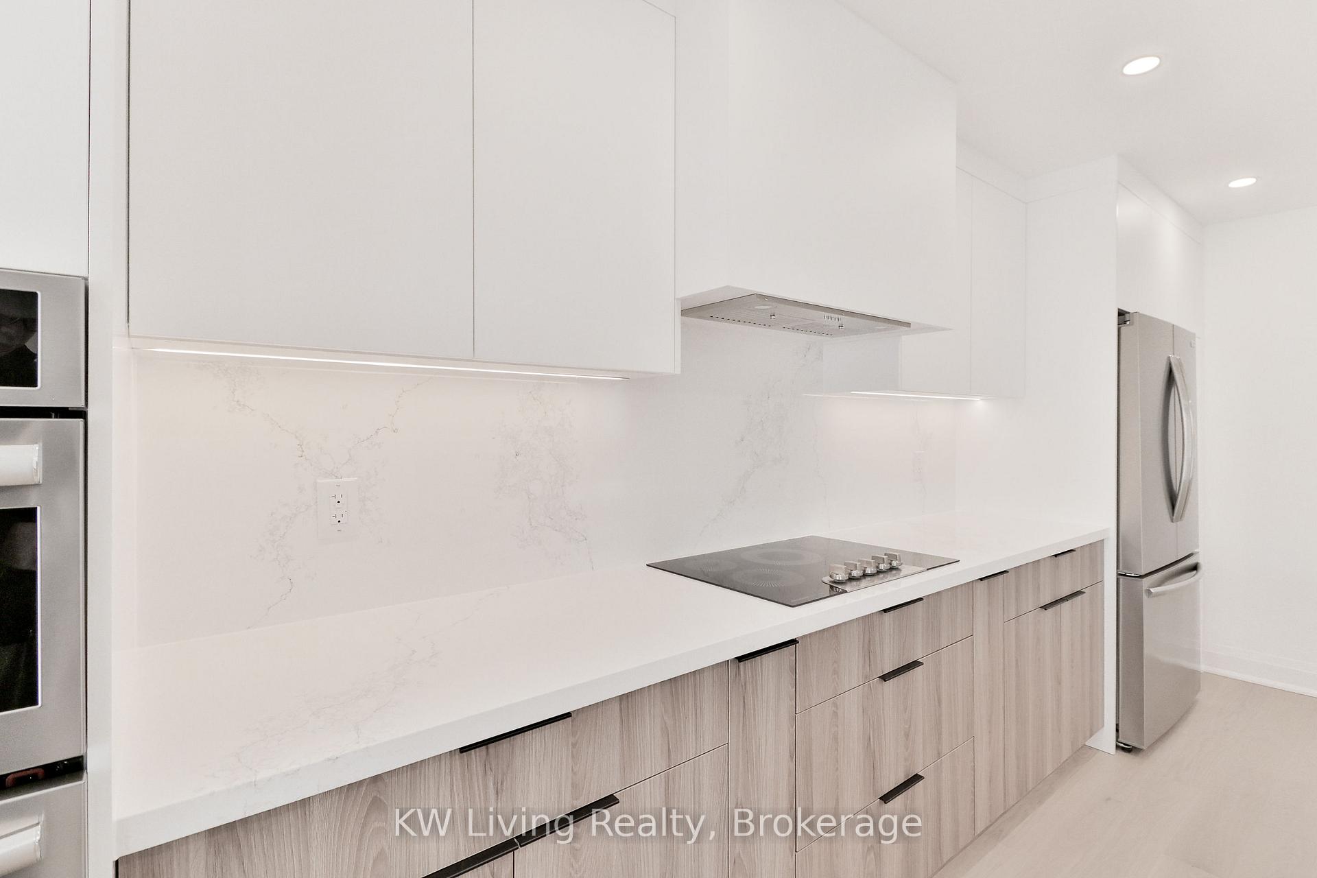 Photo 11 of 105 Chloe Crescent, Markham, Middlefield — HOMEH