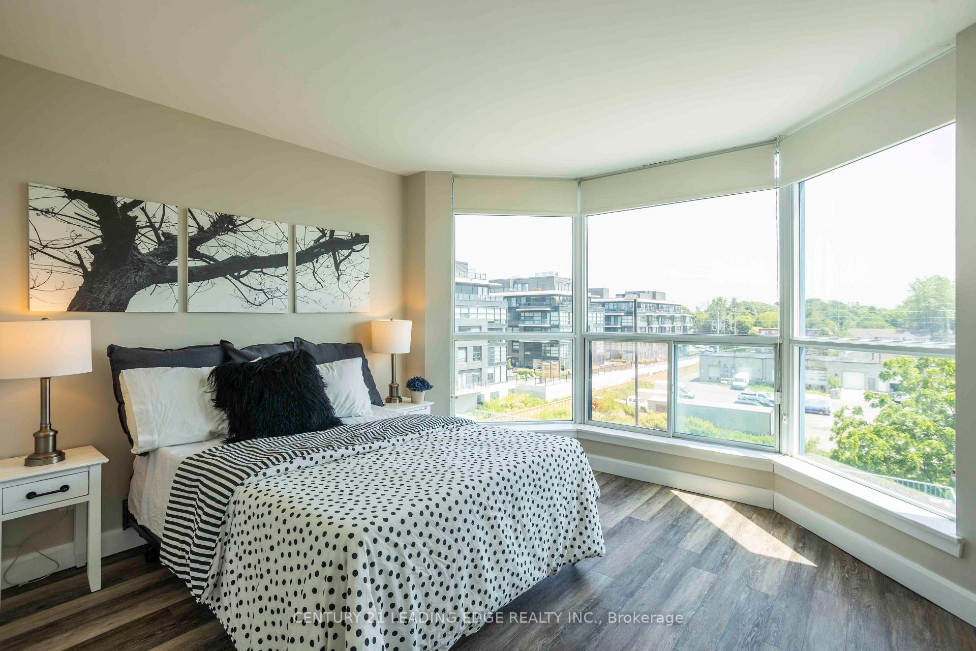 Photo 10 of Unit 402, 340 Watson Street W, Whitby, Port Whitby — HOMEH