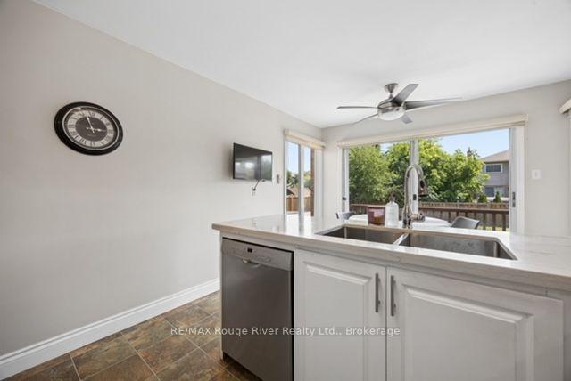 Photo 16 of 12 Jason Drive, Whitby, Pringle Creek — HOMEH