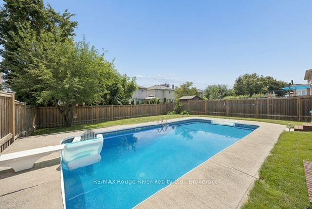 Photo 46 of 12 Jason Drive, Whitby, Pringle Creek — HOMEH